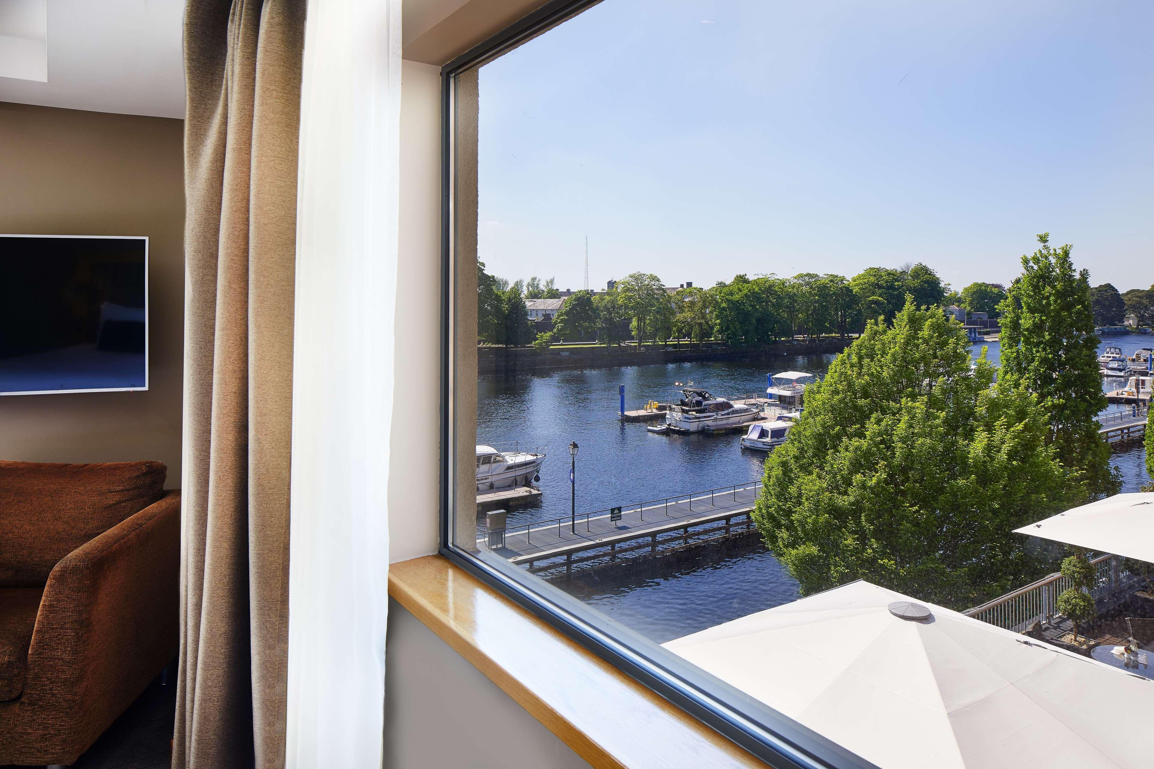 Radisson Blu Hotel, Athlone Exterior foto