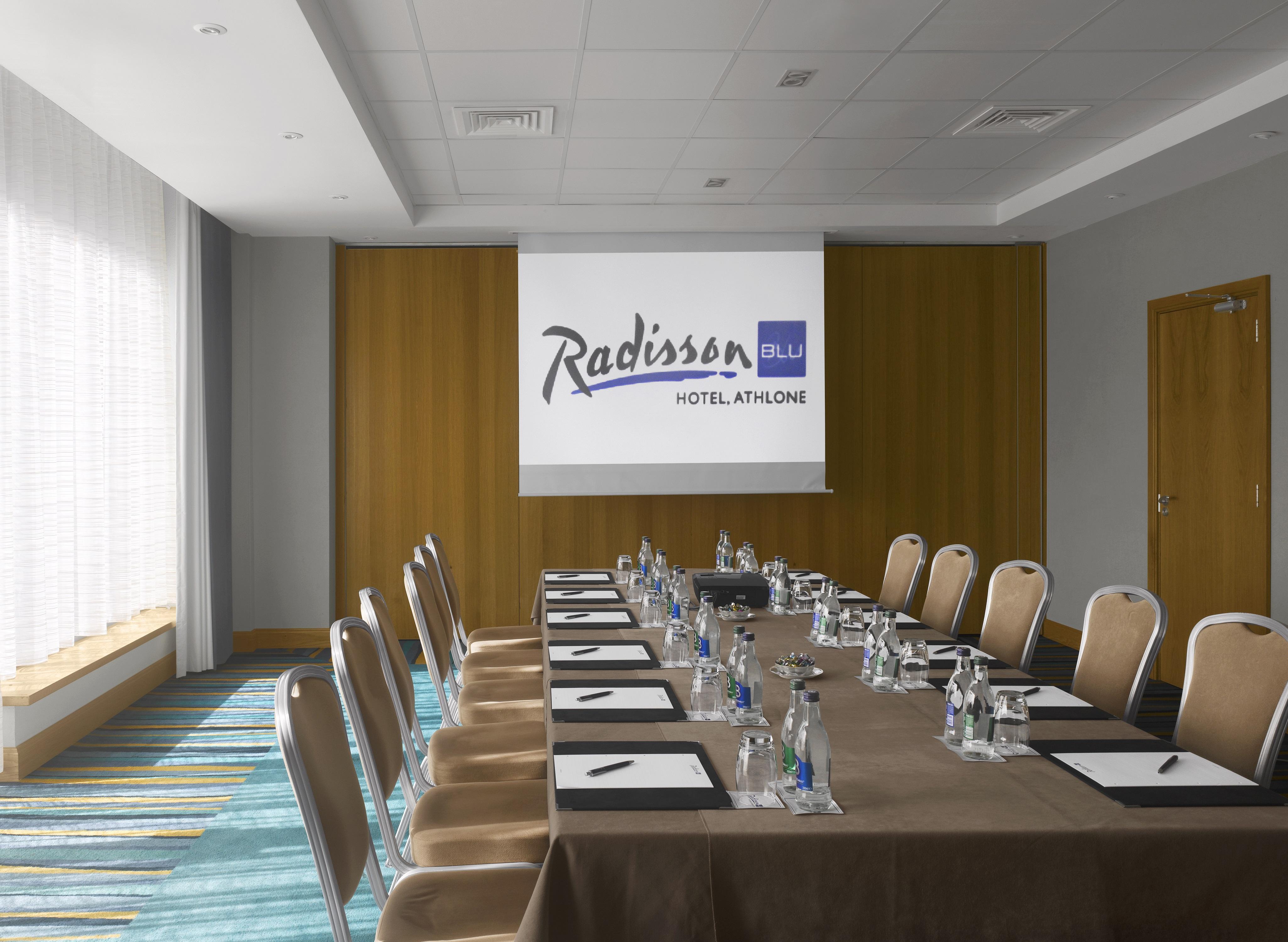 Radisson Blu Hotel, Athlone Exterior foto