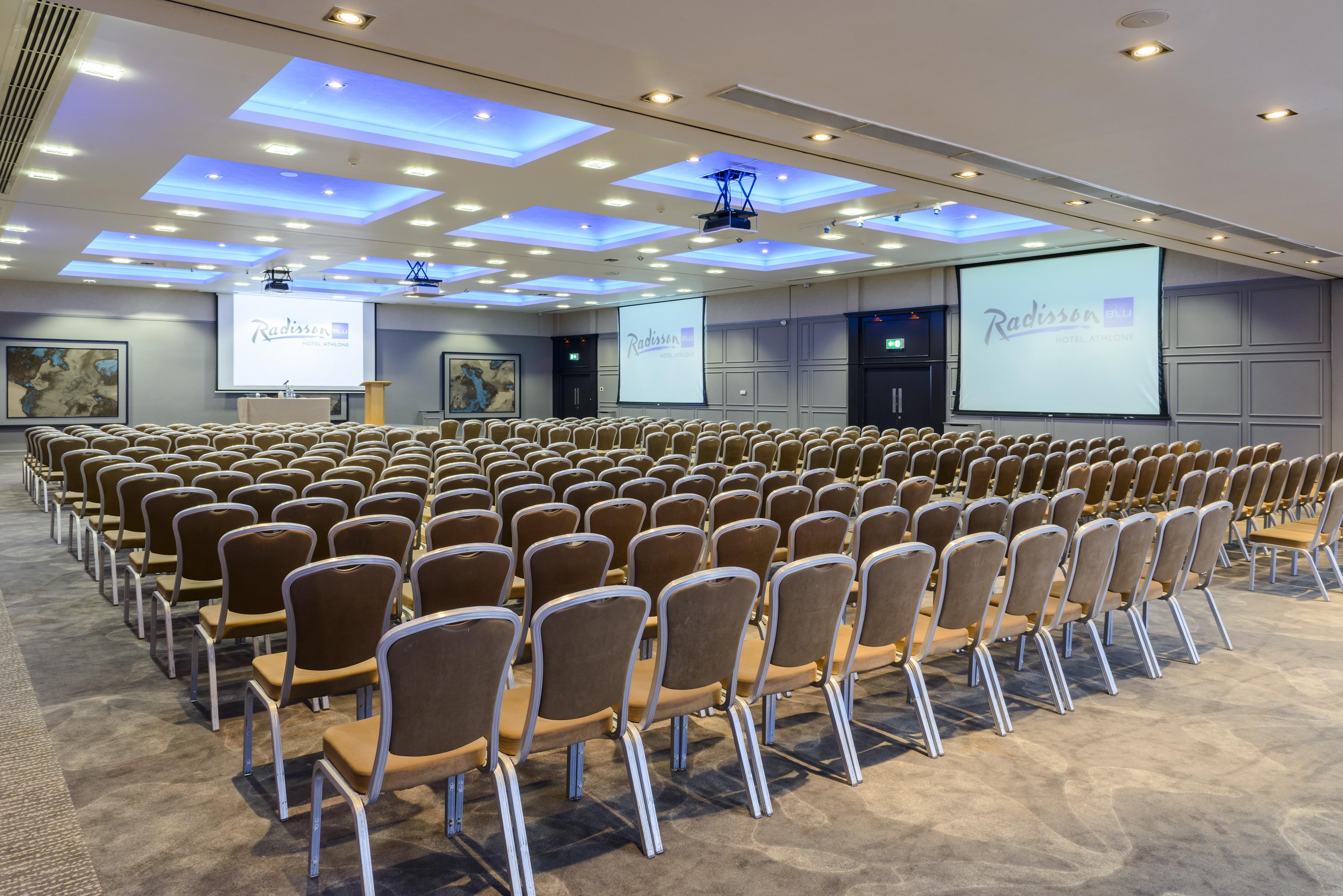 Radisson Blu Hotel, Athlone Exterior foto
