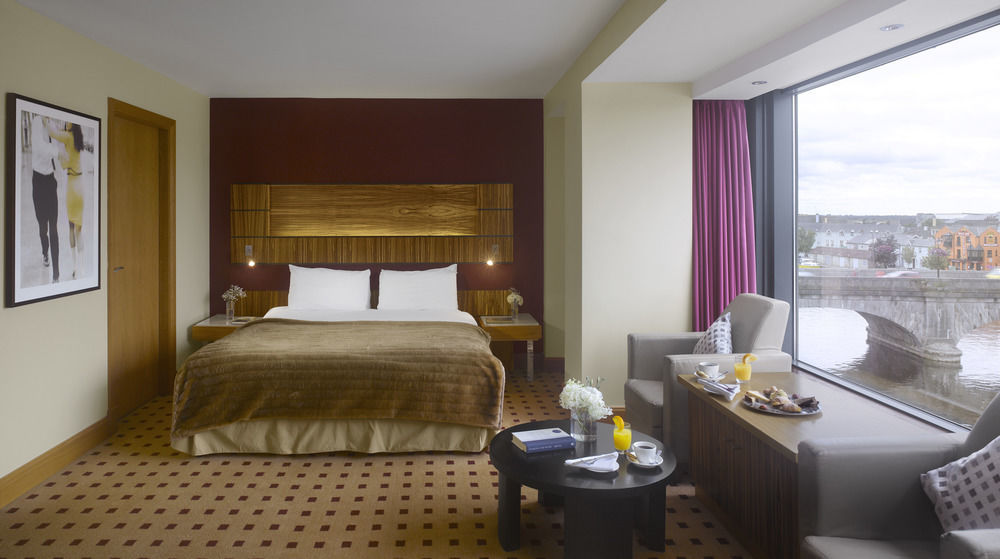 Radisson Blu Hotel, Athlone Exterior foto